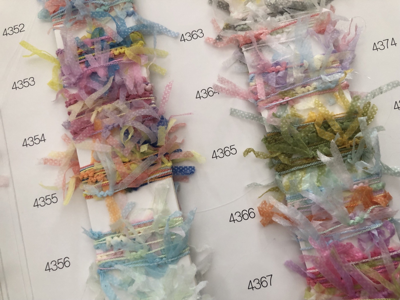 纸片三马尾